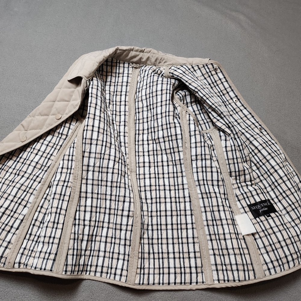 Quilted Jacket Fall / Spring Chore Style Quilted Jacket Petite Sz 7/8 - Picture 10 of 12